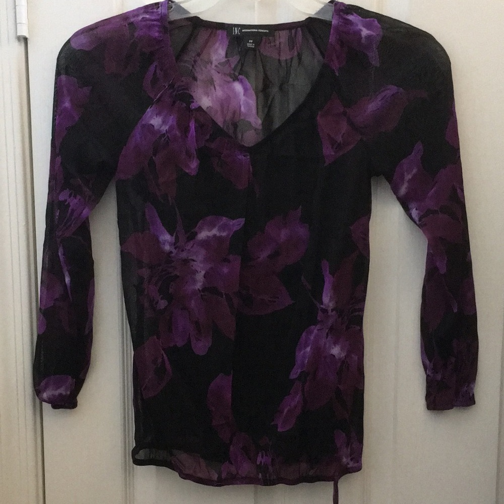 FINAL MARKDOWN Ladies’ INC International Concepts Petite Embellished Top (PS)